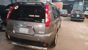 Nissan X-Trail 2.0 Petrol FWD 2013 Silver