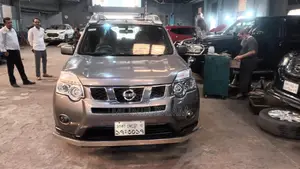Nissan X-Trail 2.0 Petrol FWD 2013 Silver
