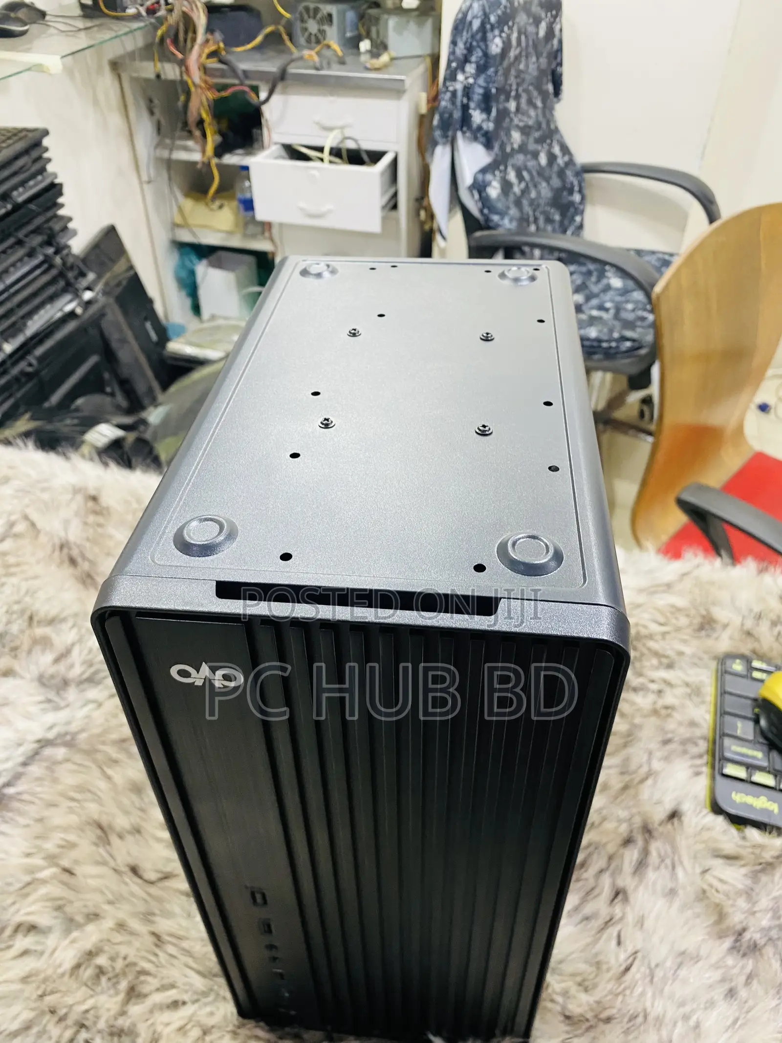 New Desktop Computer 8GB Intel Core I3 SSD 256GB