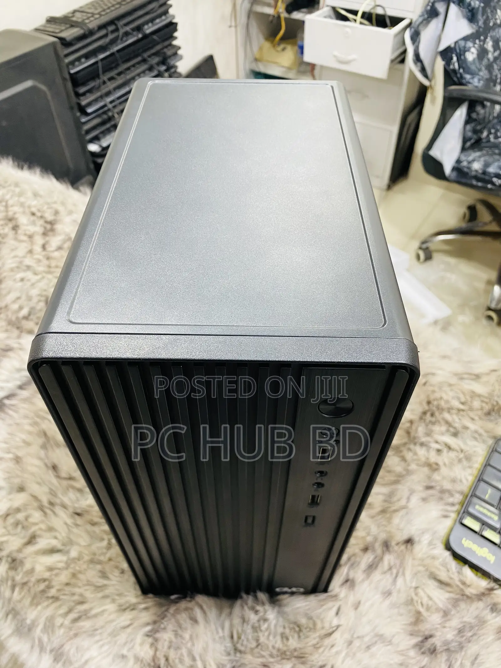 New Desktop Computer 8GB Intel Core I3 SSD 256GB