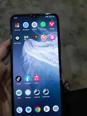 Photo - Vivo Y20 64 GB Purple