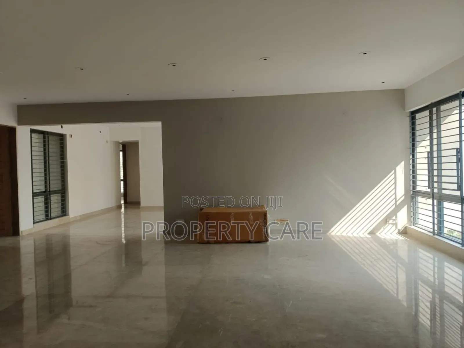 4bdrm Apartment in Gulshan for Rent