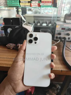 Photo - Apple iPhone 12 Pro Max 128 GB White