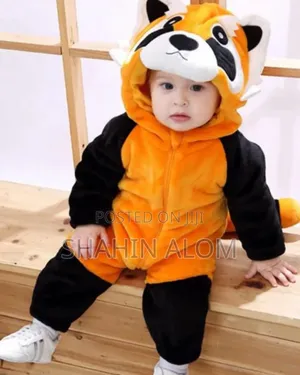 Photo - কিউট রেড পান্ডা বেবি কস্টিউম!