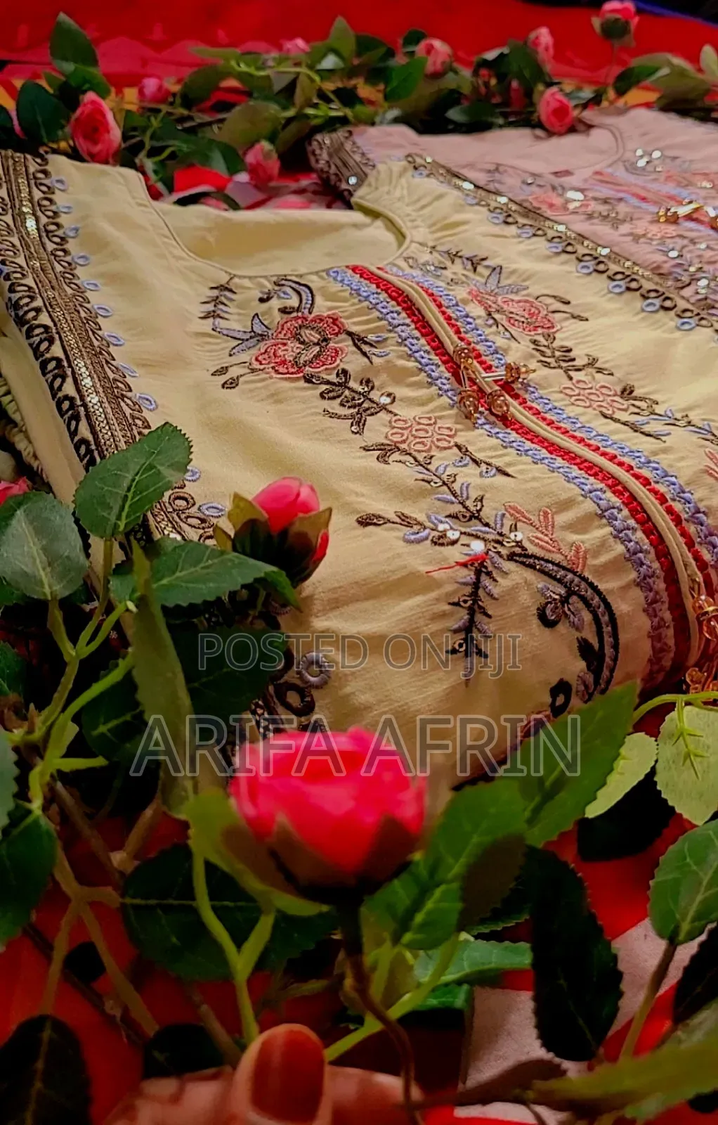 পার্টি ড্রেস