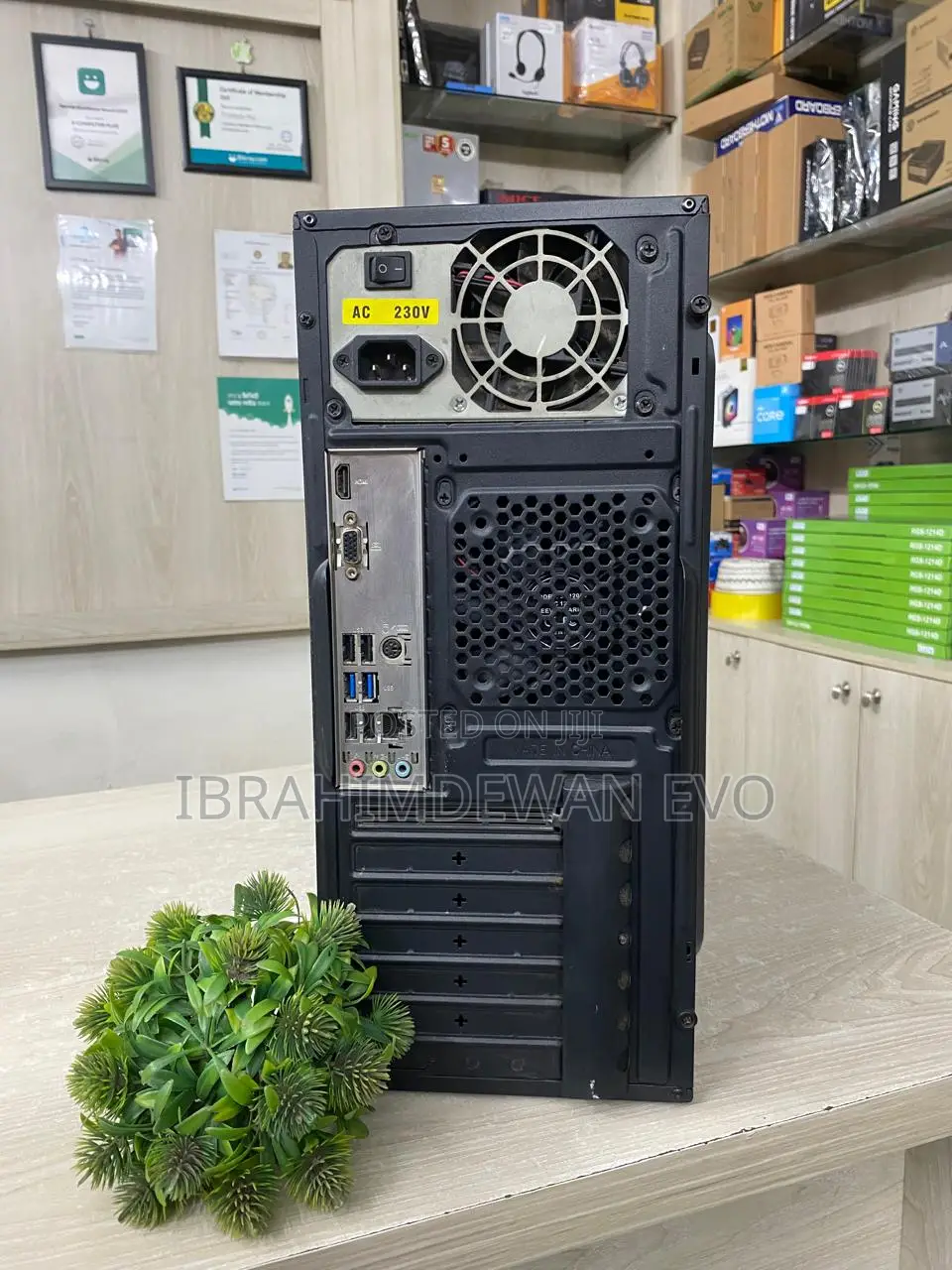 Intel Core I3 10th Gen 3.60ghz,Ddr- 4 8gb Ram , Ssd: 128gb