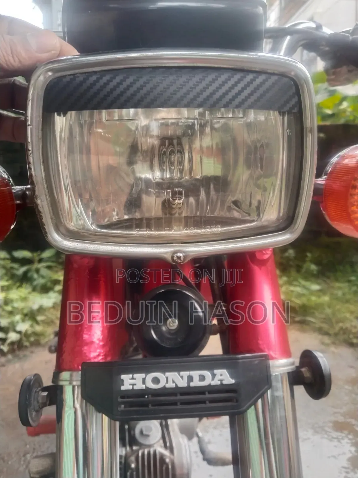 Honda 2000 Red