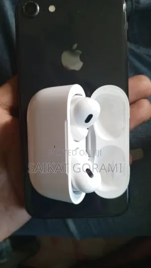 Photo - Mwp22am/a Airpods (2nd Generation)