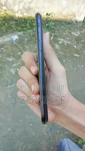 Apple iPhone 7 128 GB Black