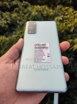 Photo - Samsung Galaxy S20 FE 5G SD865 128 GB Green
