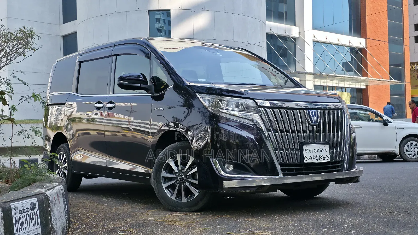 Toyota Esquire 1.8 FWD Hybrid (7 Seater) 2018 Purple