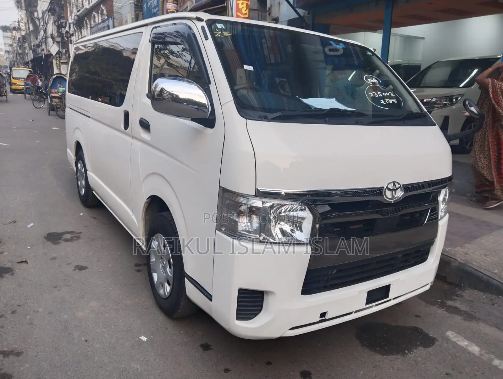 Toyota HiAce 2020 White