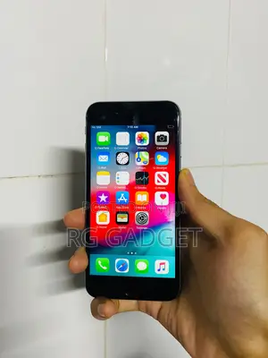 Apple iPhone 6 16 GB Silver