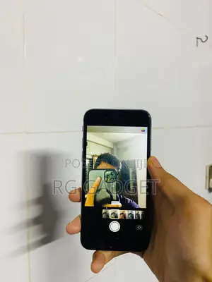 Apple iPhone 6 16 GB Silver