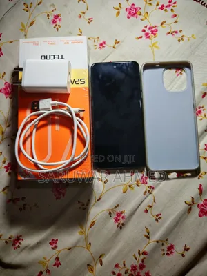 Photo - Tecno Spark 40 128 GB