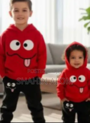 স্টাইলিশ বেবি হুডি ও প্যান্ট সেট