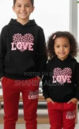 স্টাইলিশ বেবি হুডি ও প্যান্ট সেট