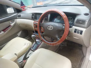 Toyota Corolla Sedan 2001 Beige