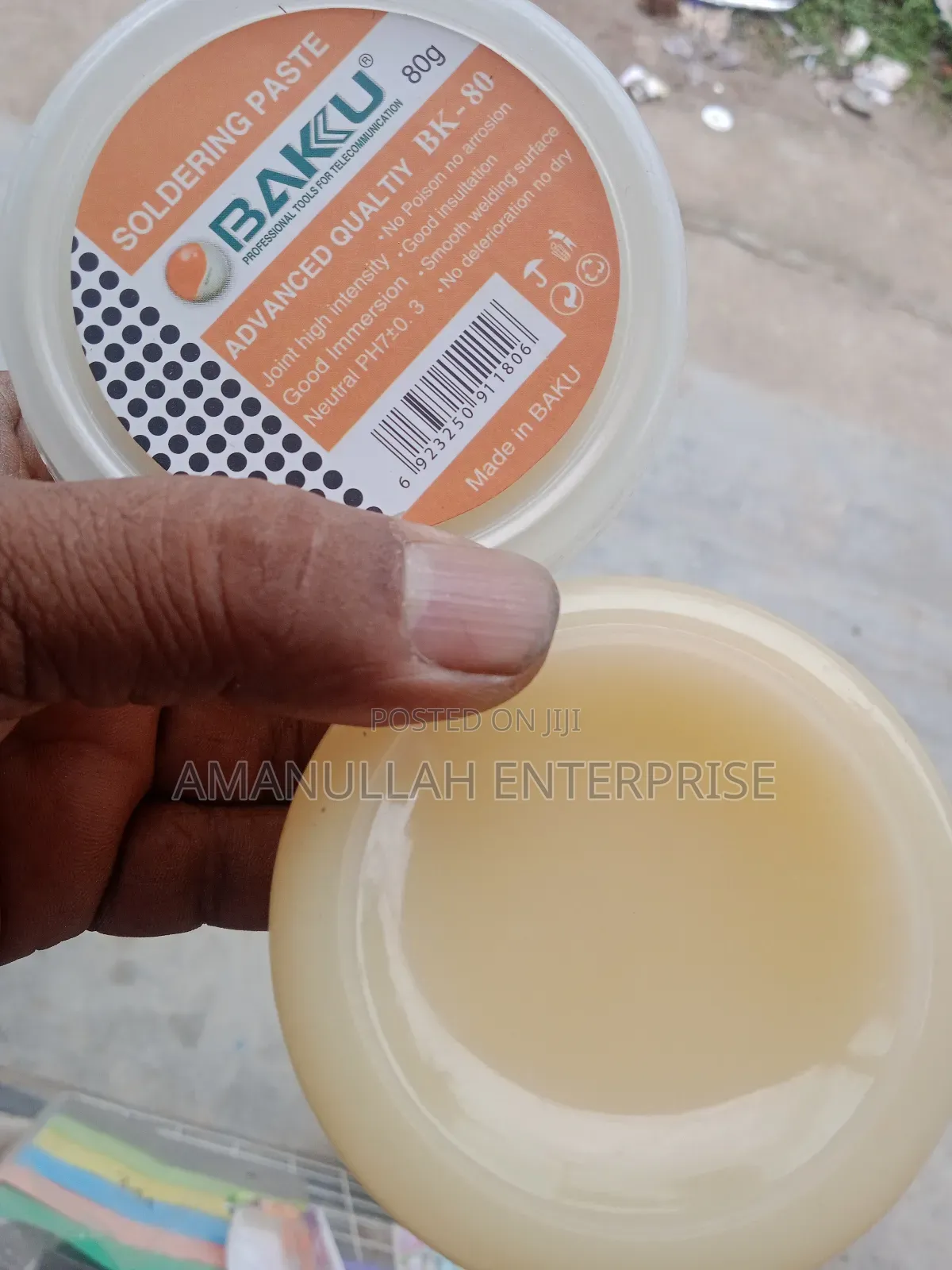 Soldering Paste, Used as a Flux for General-Purpose Soldering.