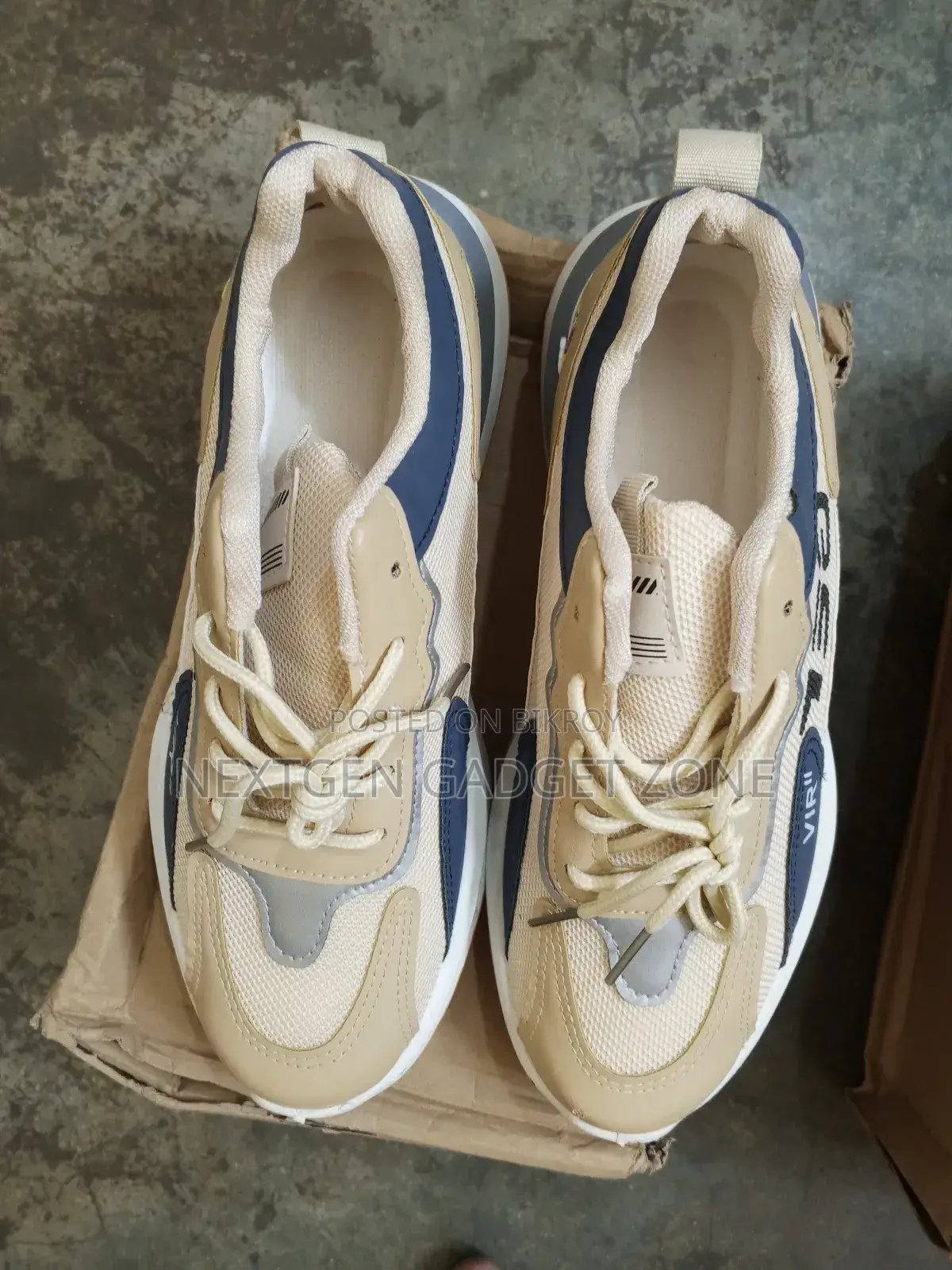 Men’s Stylish VIR Sneakers
