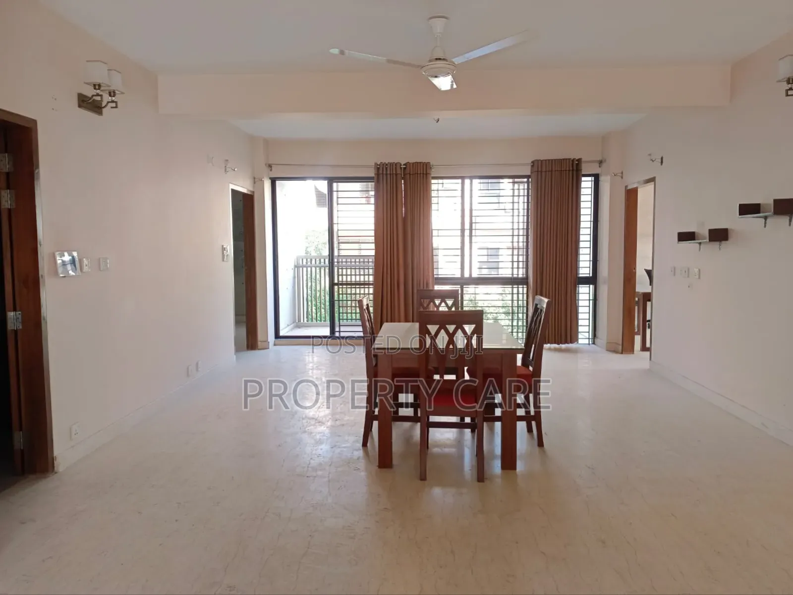 Furnished 4bdrm Apartment in Gulshan for Rent