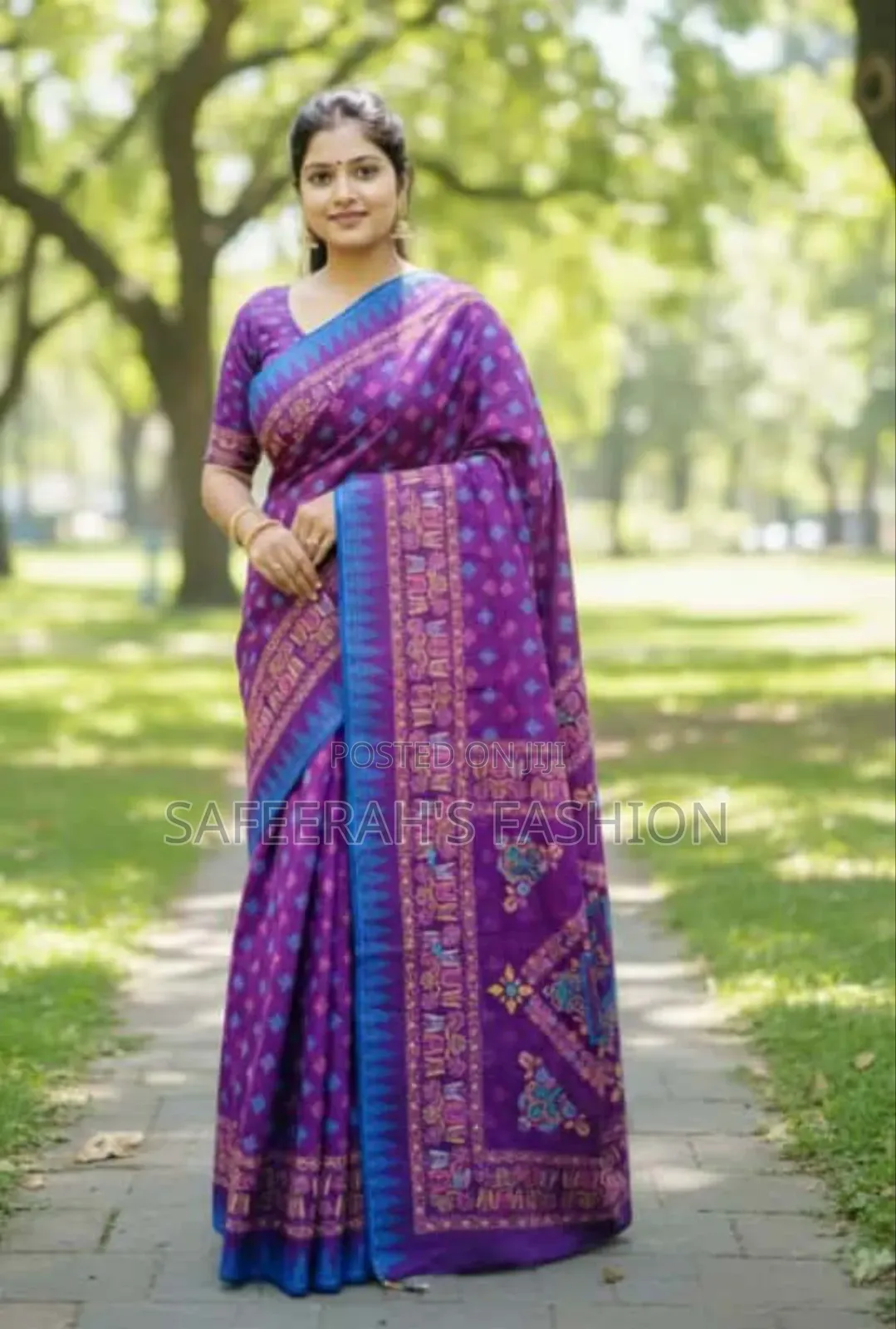 প্রিমিয়াম টাঙ্গাইল সিল্ক বুটিক শাড়ি r