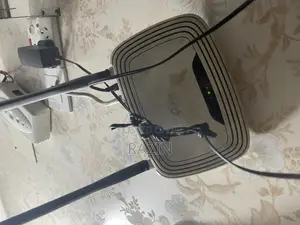 রাউটার বিক্রি করবো দাম ১১০০