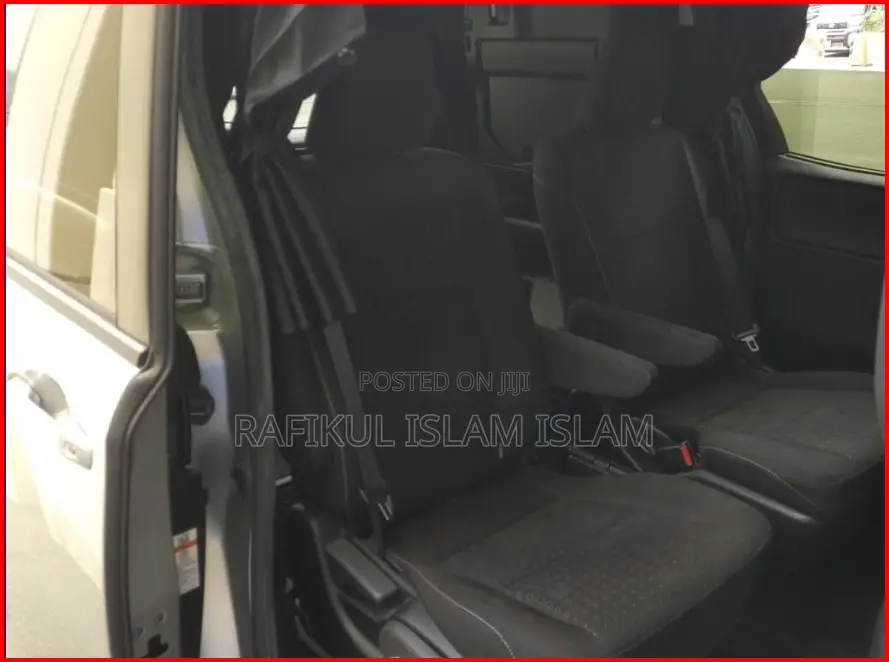 Toyota Noah 2020 Silver