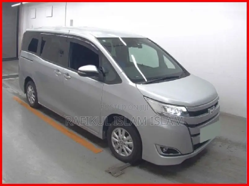 Toyota Noah 2020 Silver