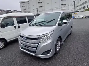 Toyota Noah 2020 Silver