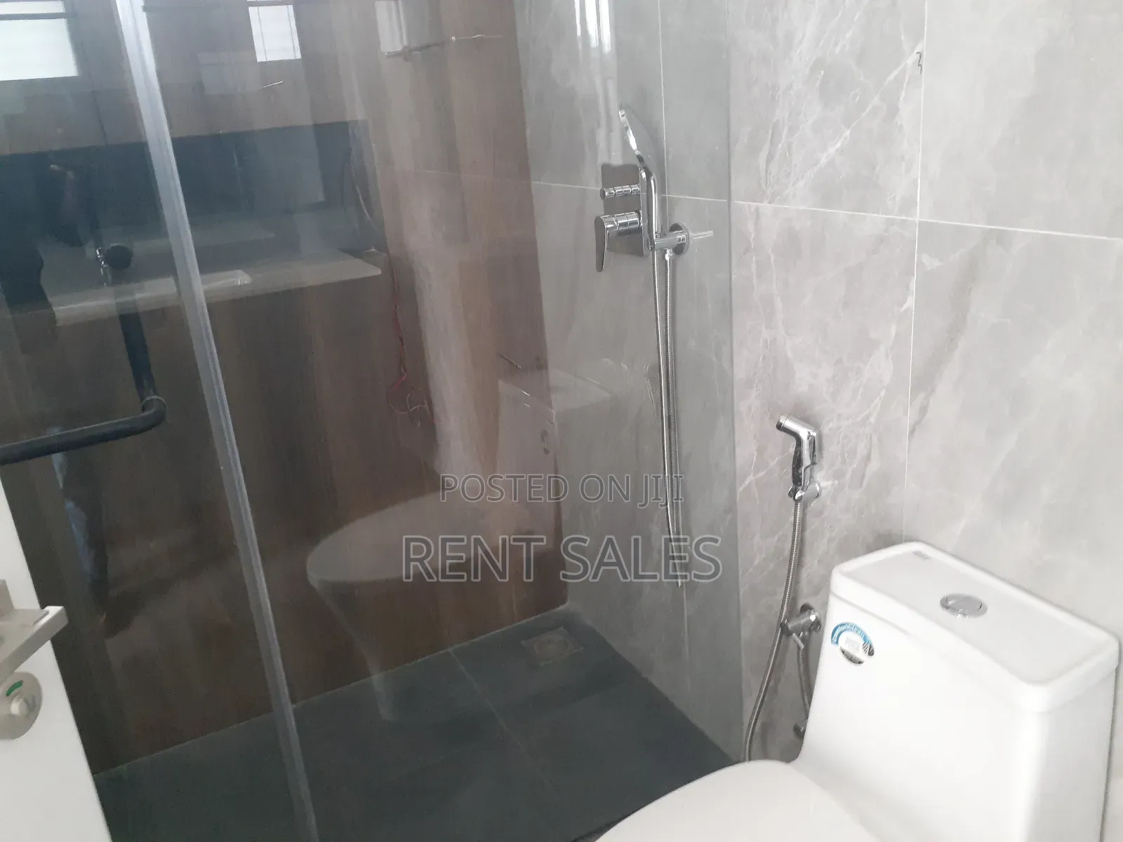 4bdrm Apartment in Gulshan for Rent