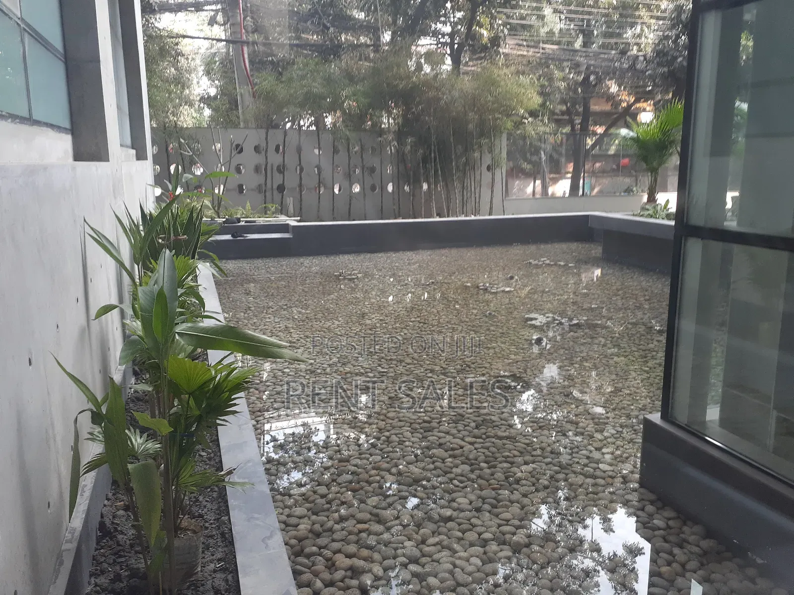 4bdrm Apartment in Gulshan for Rent