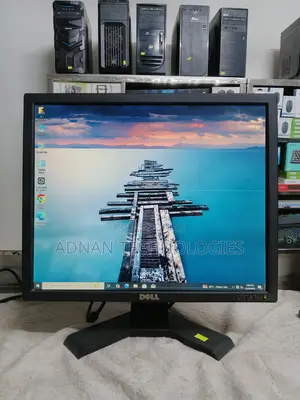 Photo - দাগ আছে Dell 19′′ Hd Square Monitor | All Over Full Fresh