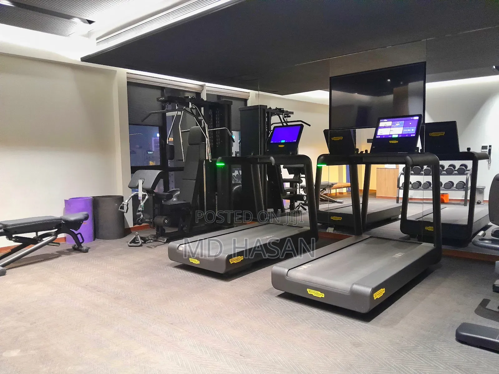 3bdrm Apartment in Semi Furbished Flat for Rent