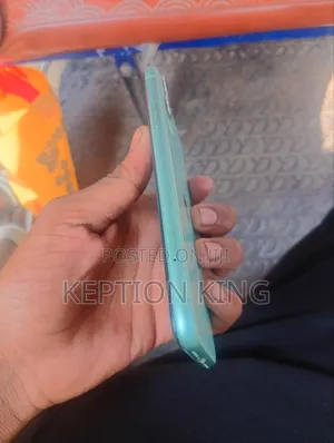 Apple iPhone 11 128 GB Green