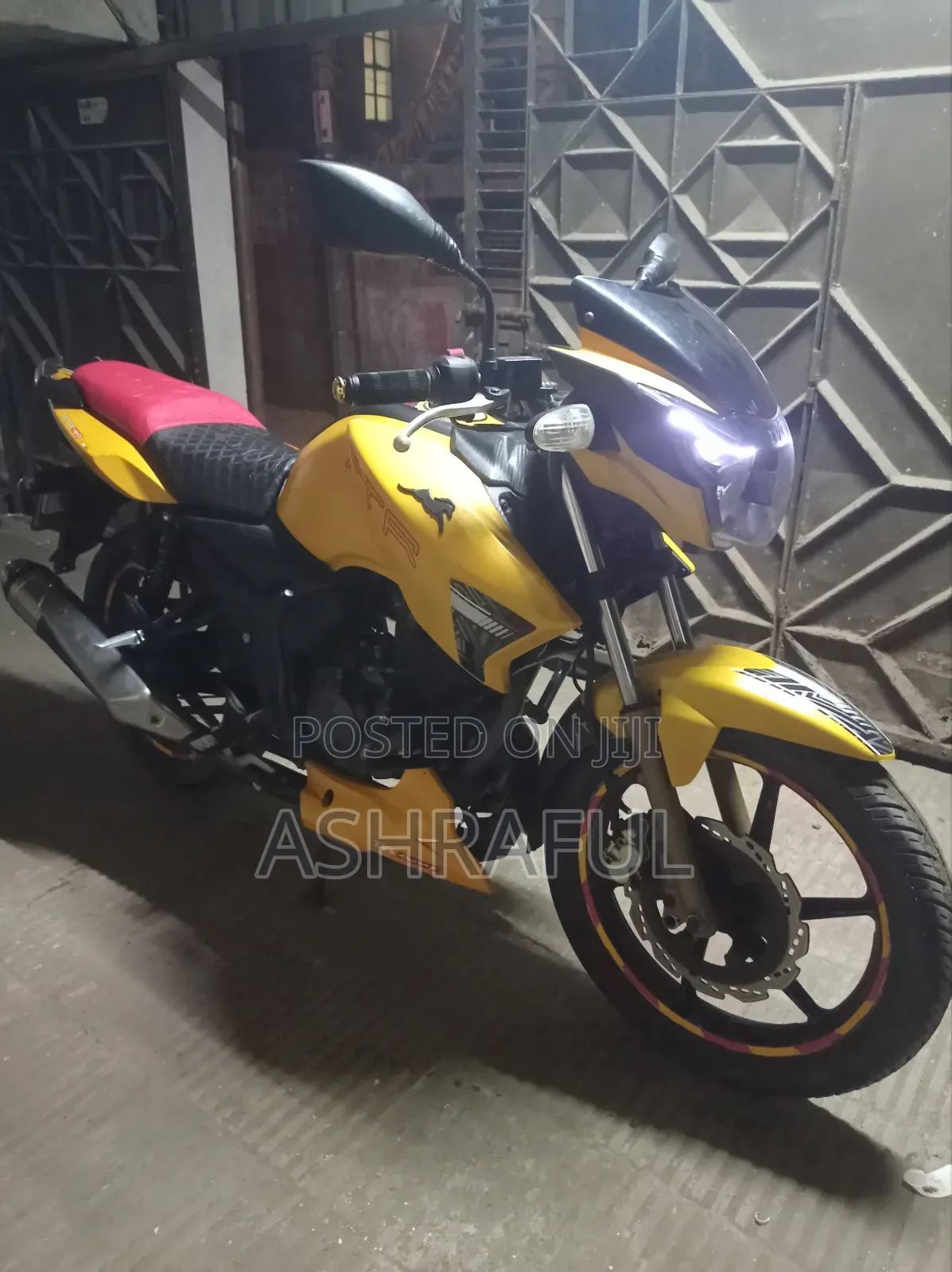 TVS 2018 Yellow