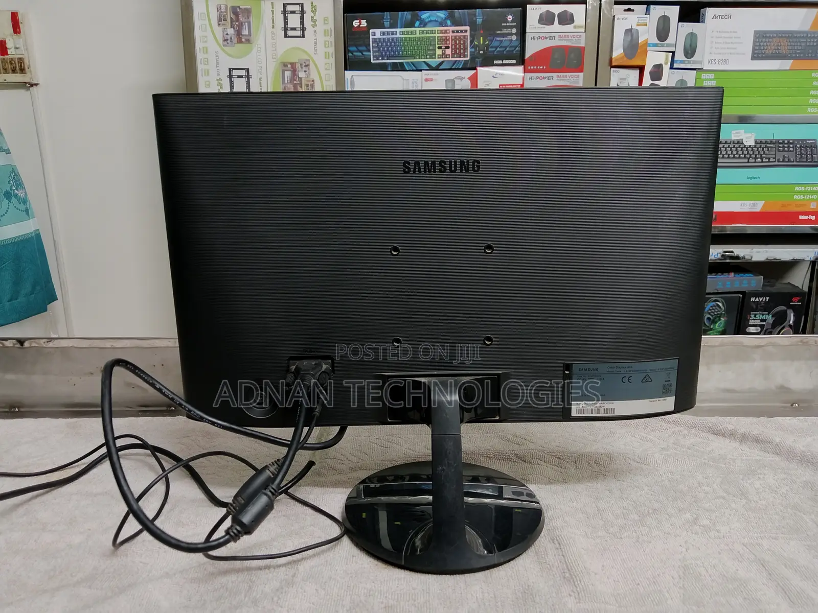 Samsung S19f350 – 19′′ Wide Screen Hd Led Monitor | Full Fresh