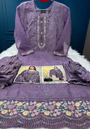 Photo - Pakistani White Gold Jorjet Three Peace