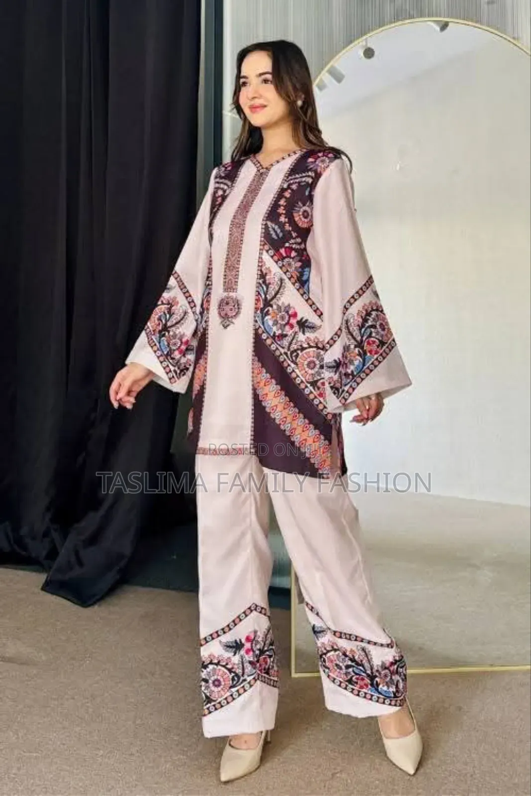 টু- পিসটু- পিসটু- পিস