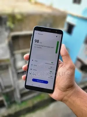 Samsung Galaxy J8 64 GB Silver