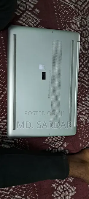 Photo - Laptop HP 15s 8GB Intel Core I5 SSD 256GB