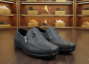 Photo - Dt-Mens Shoes (Ridjr)