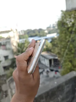 Apple iPhone 6 32 GB Rose Gold