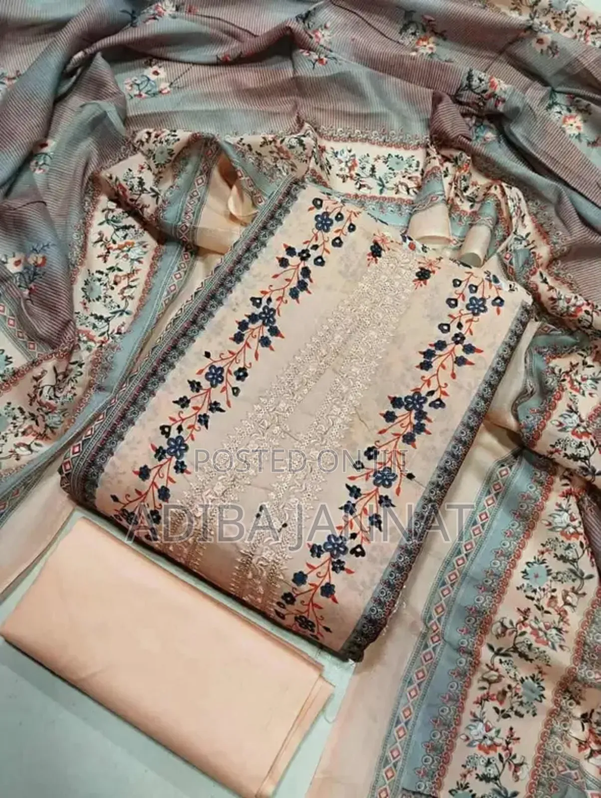 Beautiful Threee Pis 