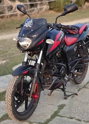 Photo - Bajaj Pulsar 150 2023 Black