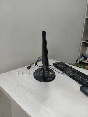 Full Fresh Samsung 19" Monitor, Resolution (1366x768),Model : S19c300