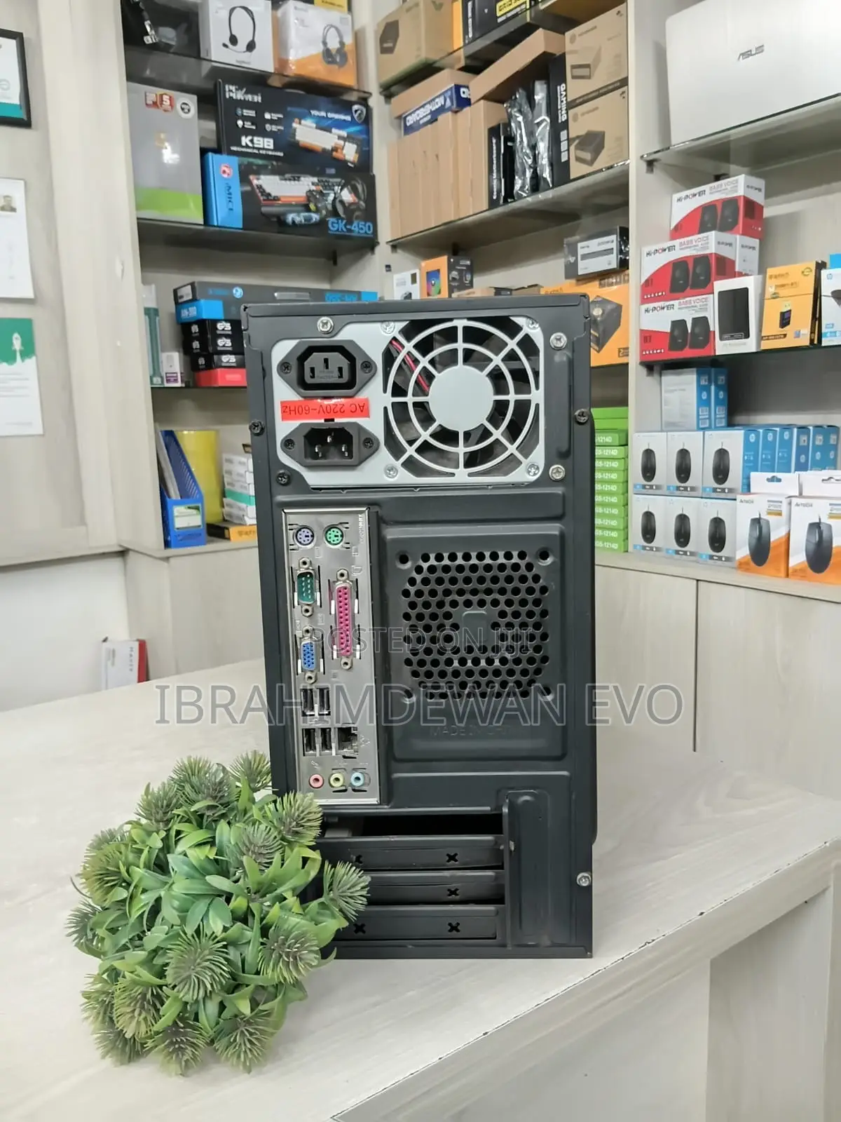 Desktop Pc Dual Core 3.00ghz ,4gb Ram DDR-3,Hdd: 500gb