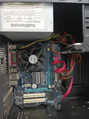 Desktop Computer Asus 4GB Intel Core 2 Duo HDD 500GB