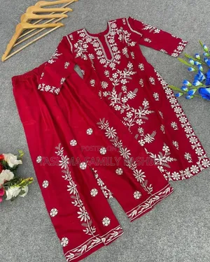 পাকিস্তানি ইন্সপায়ার্ড চিকেনকারি টু-পিস