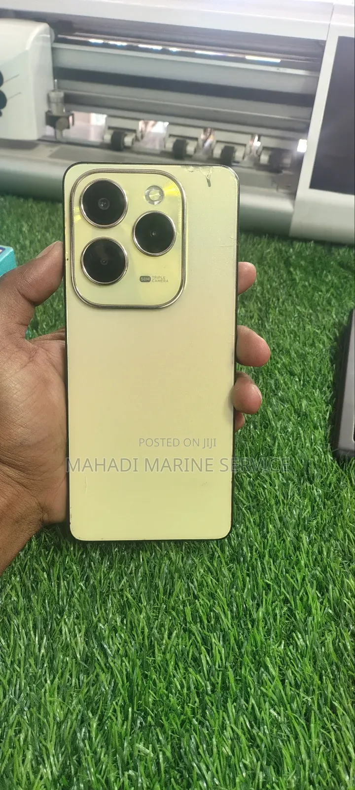 Infinix Hot 40 128 GB Bronze